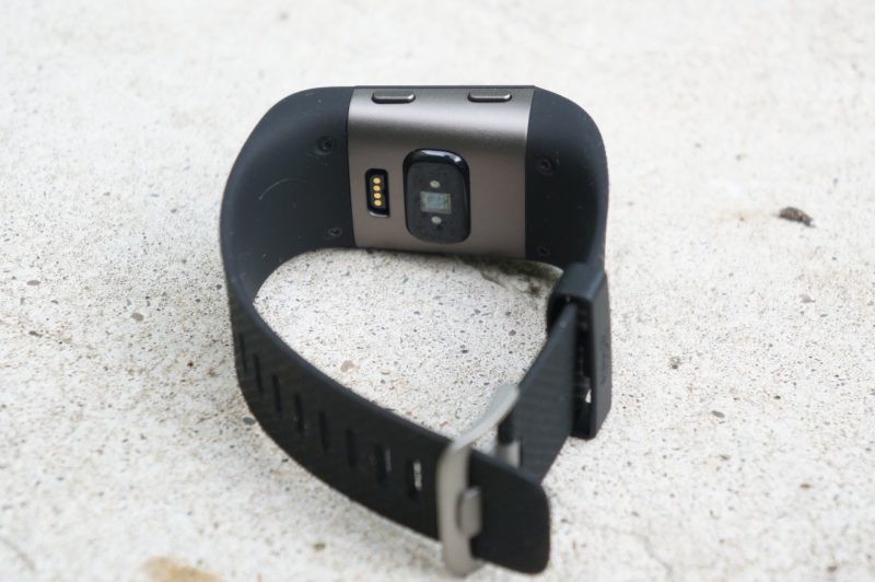 Fitbit Surge Test - GPS Multi-Sport Fitness-Tracker mit Pulssensor ...