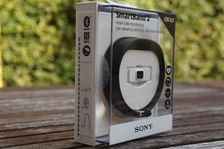 Sony SmartBand 2 Unboxing