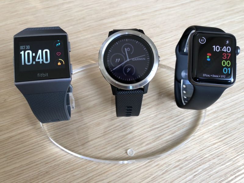 fitbit ionic v apple watch 3