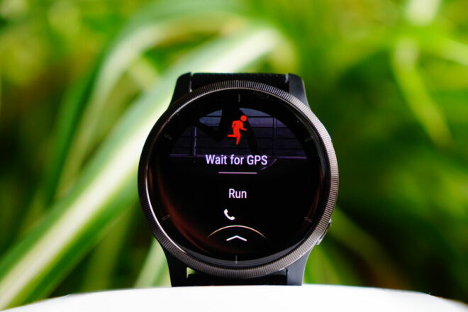 Garmin Venu 2: Warten auf GPS