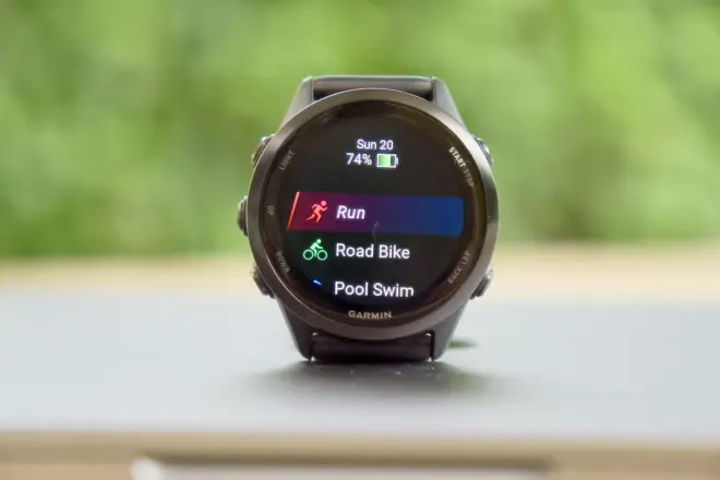 Das Display der FR570 ist sehr gut ablesbar